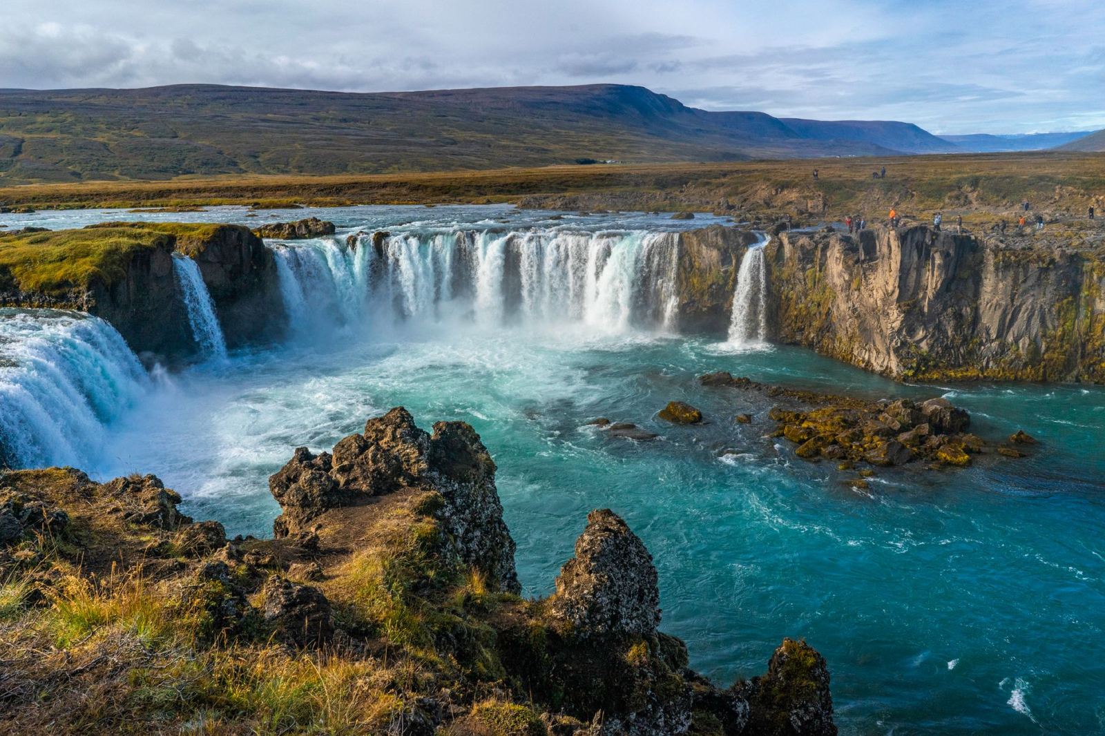 Iceland Travel Guide