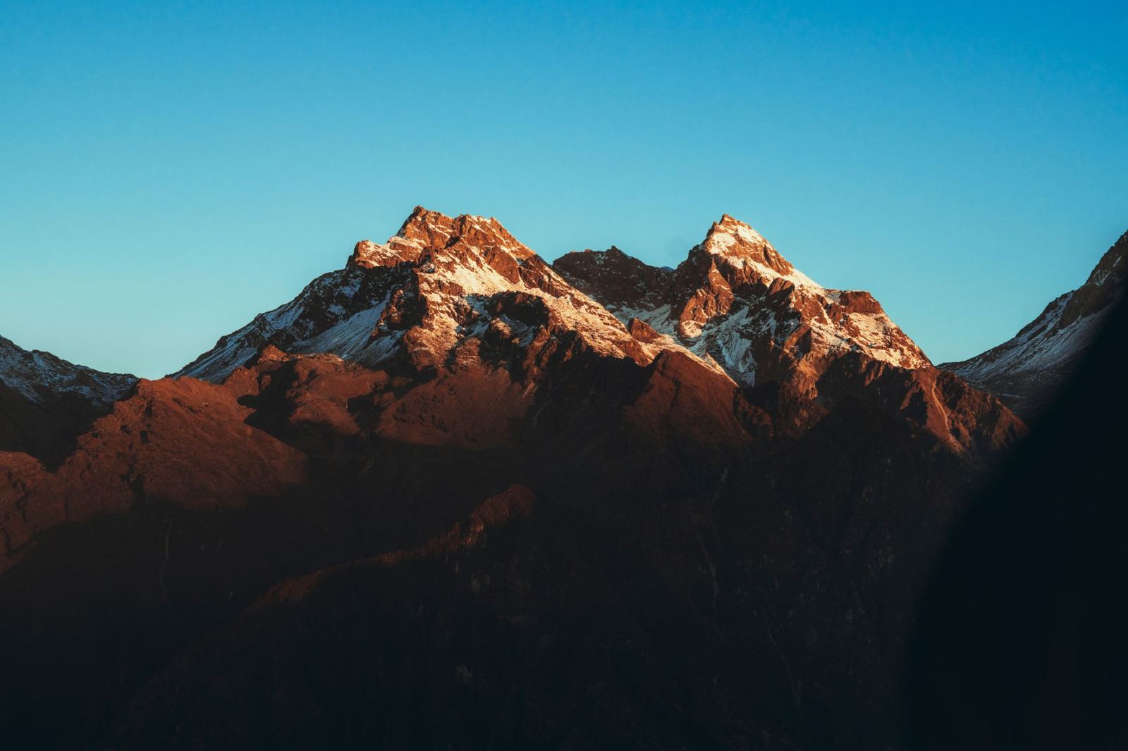 Nepal Travel Guide